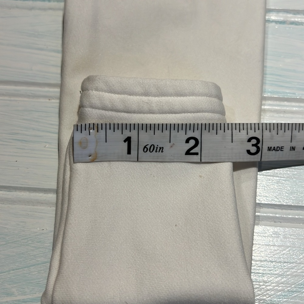 Under Armor Compression Top - Picture 6 of 11